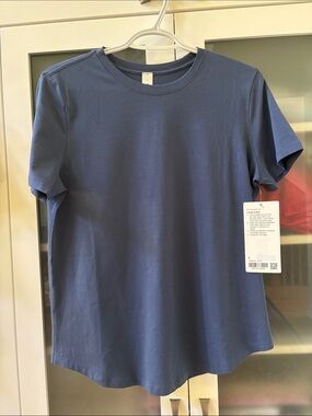 Lululemon Love Crew Blue Twill SZ 6 NWT!💙💙💙